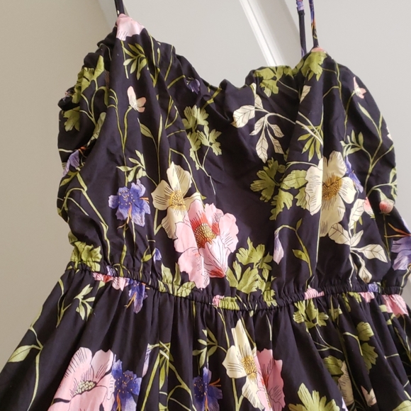 Express floral midi dress-size large - Picture 3 of 4